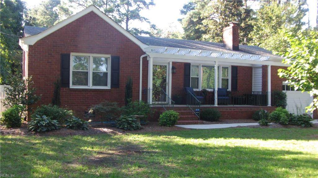 2316 Crocker Ave - Photo 1