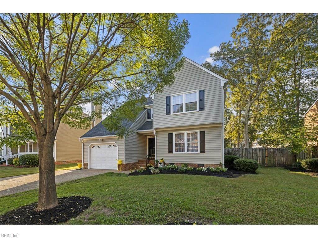 942 Jouett Dr - Photo 1