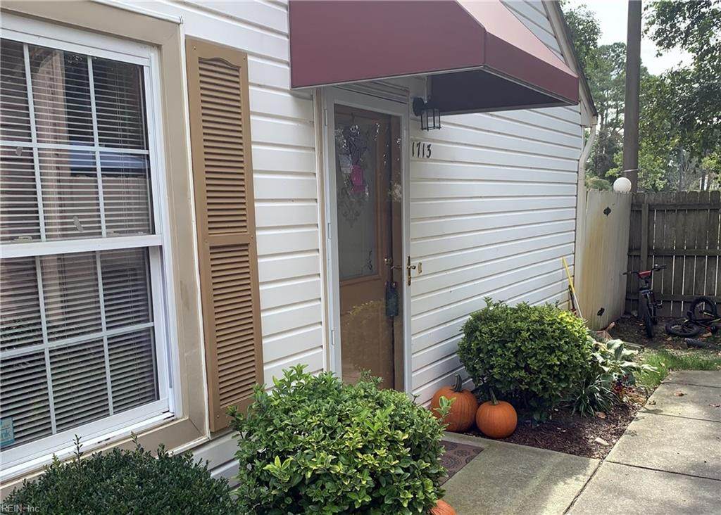 1713 Willow Creek Court - Photo 1