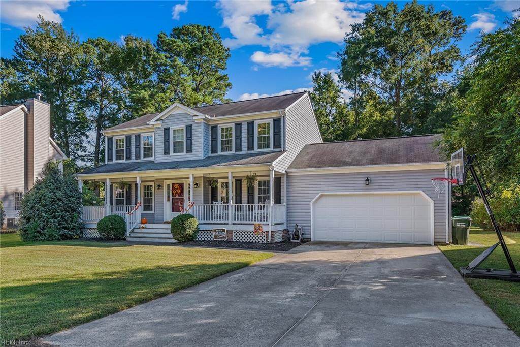 102 Park Ln - Photo 1