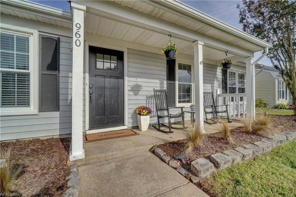 960 Culver Ln - Photo 1