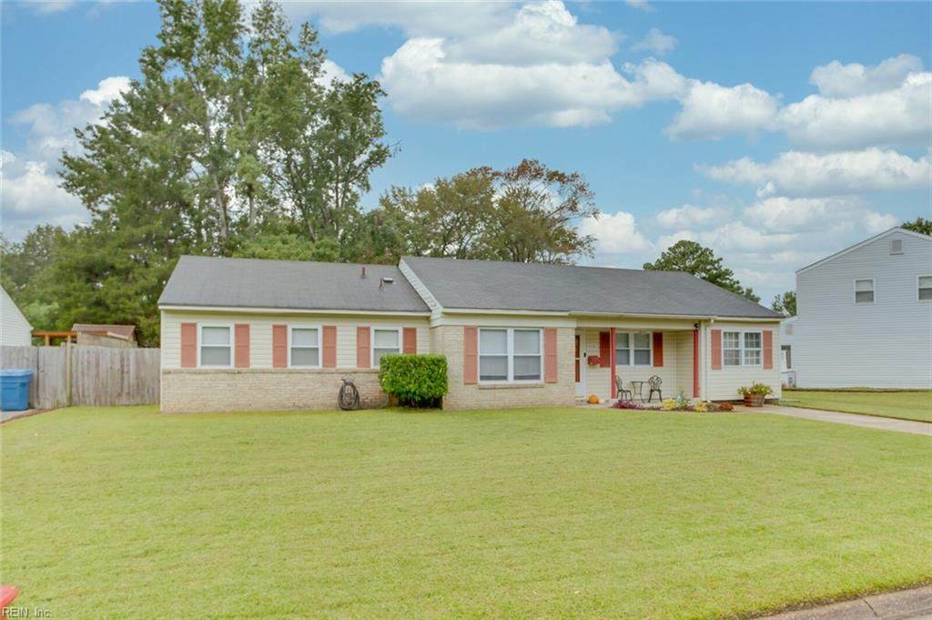 628 Bethune Dr - Photo 1
