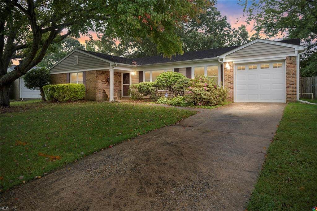 525 King Richard Dr - Photo 1