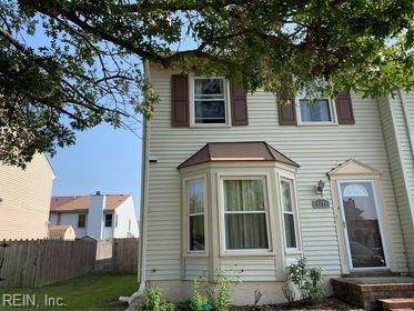 4749 Marlwood Way - Photo 1
