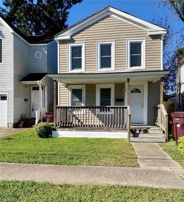 1208 Commerce Ave - Photo 1