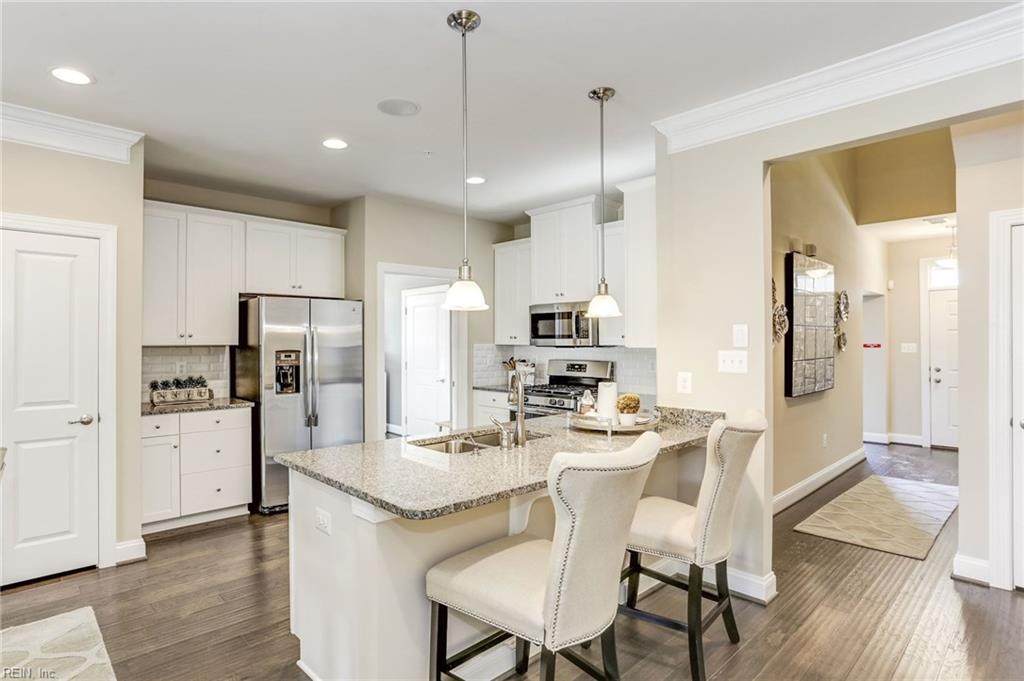 1811 Whelp Way - Photo 1