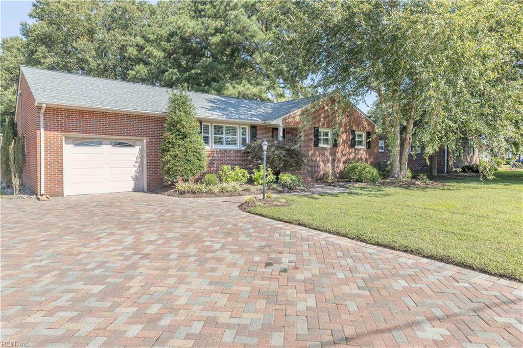10 Carroll Dr - Photo 1