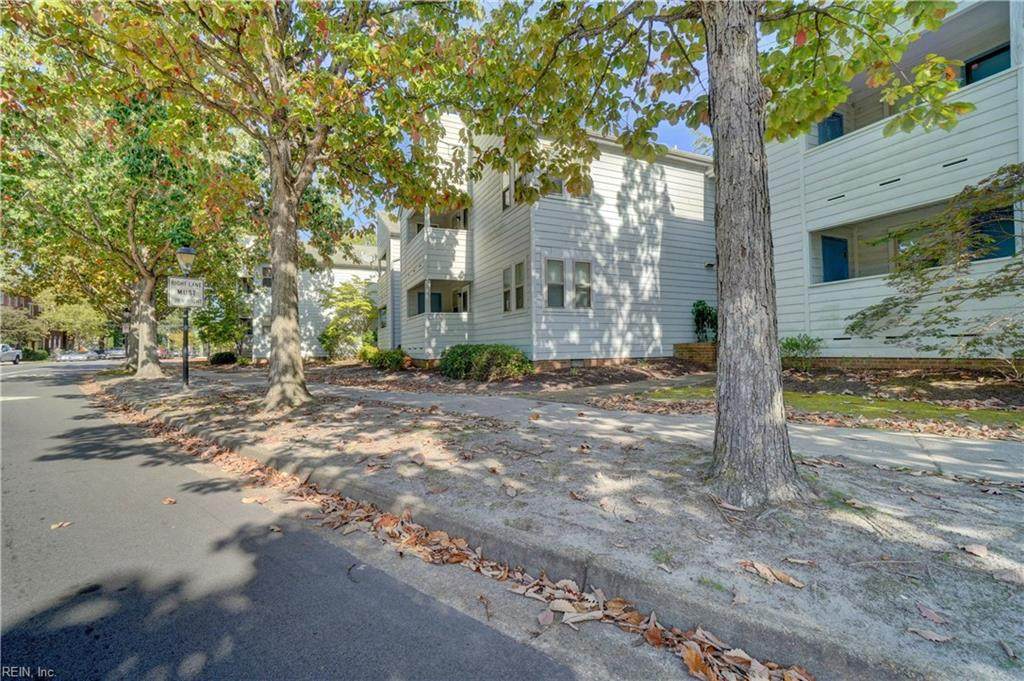 900 Colley Ave - Photo 1