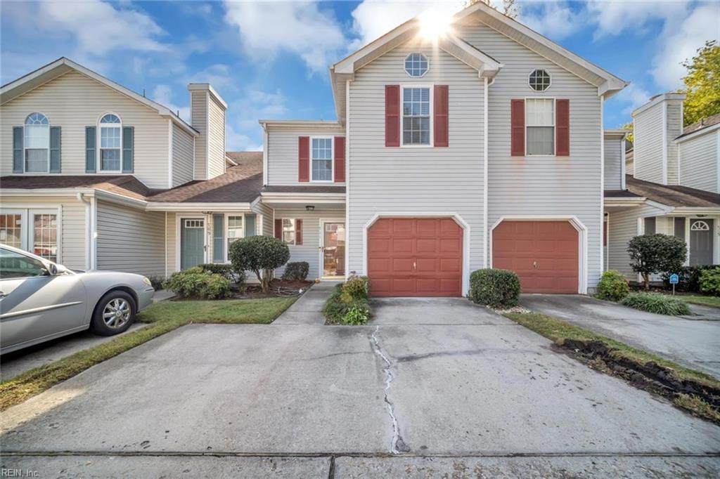 711 Aylesbury Dr - Photo 1