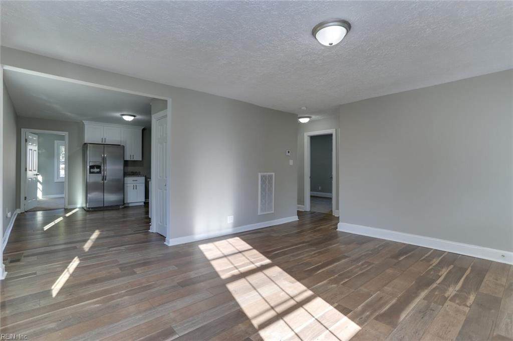 23 Westover St - Photo 1