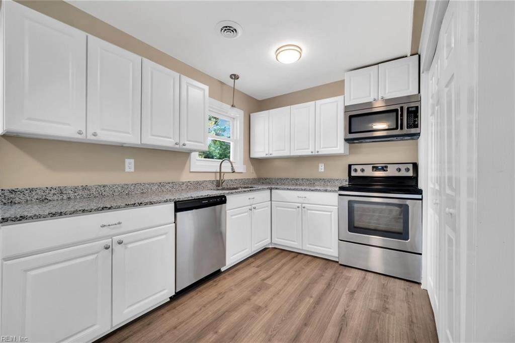 128 Francis St - Photo 1