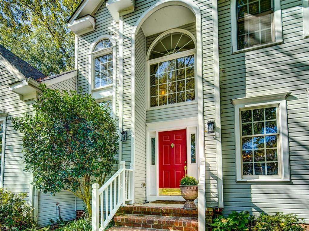 220 Cedarwood Ln - Photo 1
