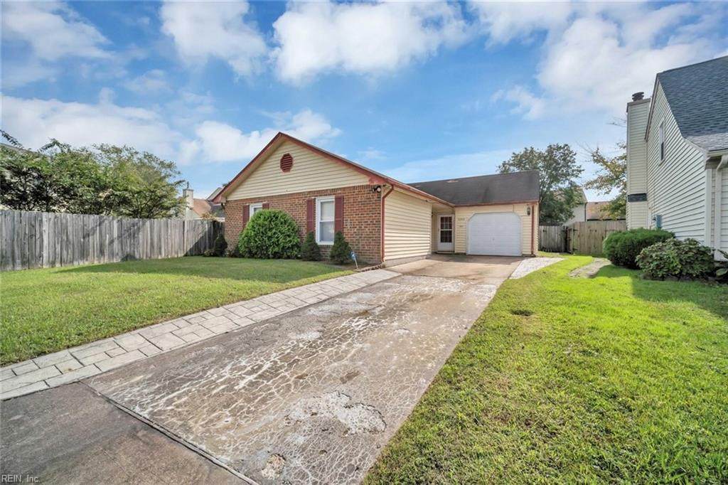3205 Crocus Ln - Photo 1
