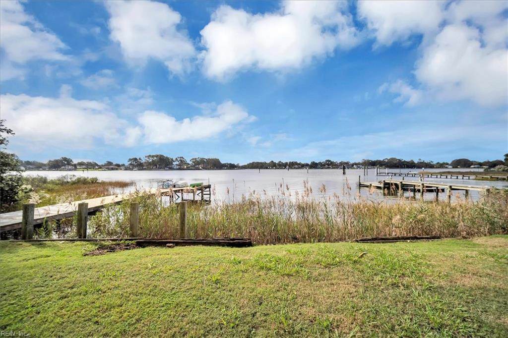 3107 Pretty Lake Ave - Photo 1