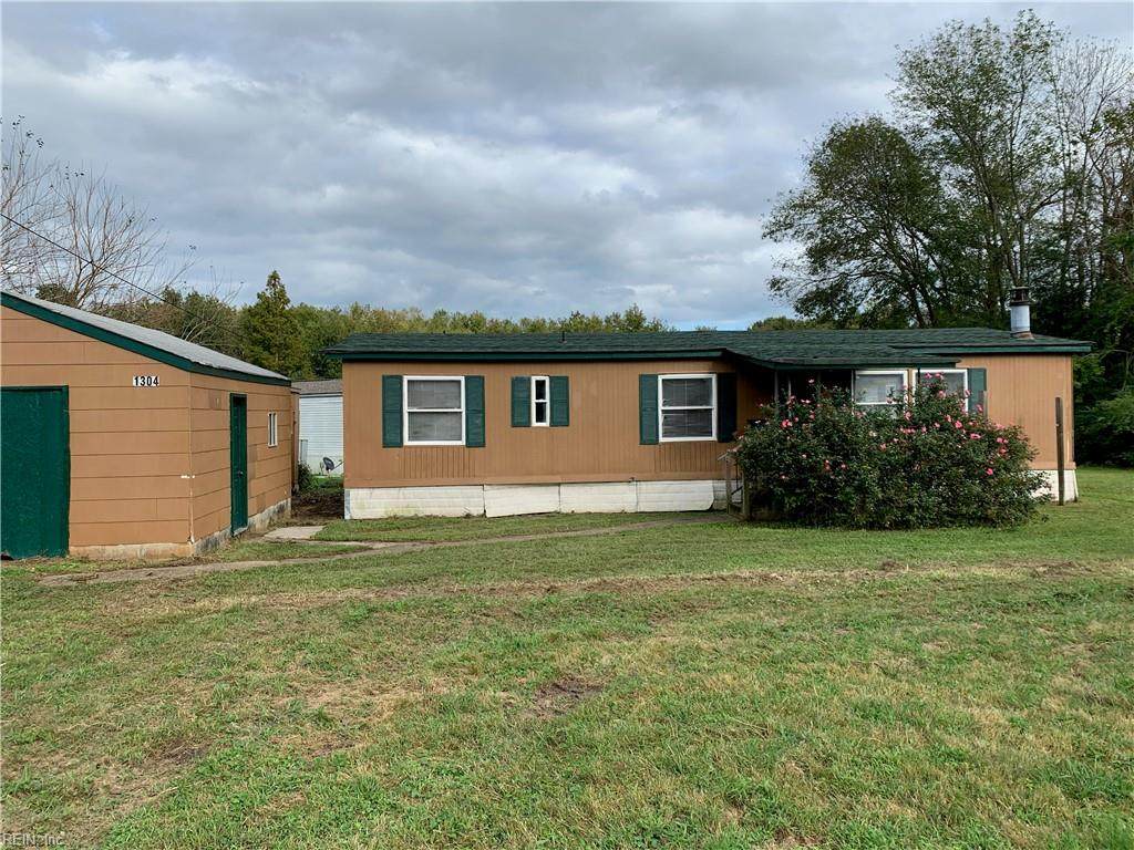 1304 Old Clubhouse Rd - Photo 1