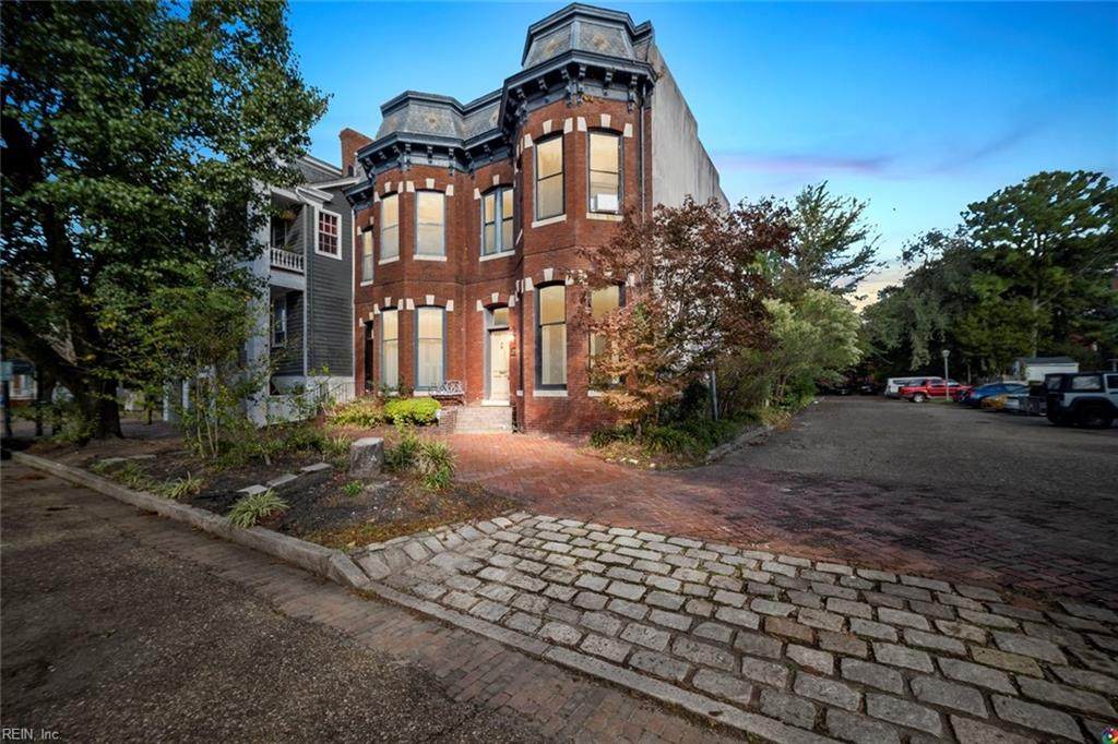 405 Court St - Photo 1