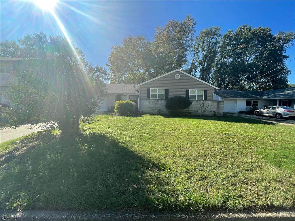 220 Breckinridge Ct - Photo 1