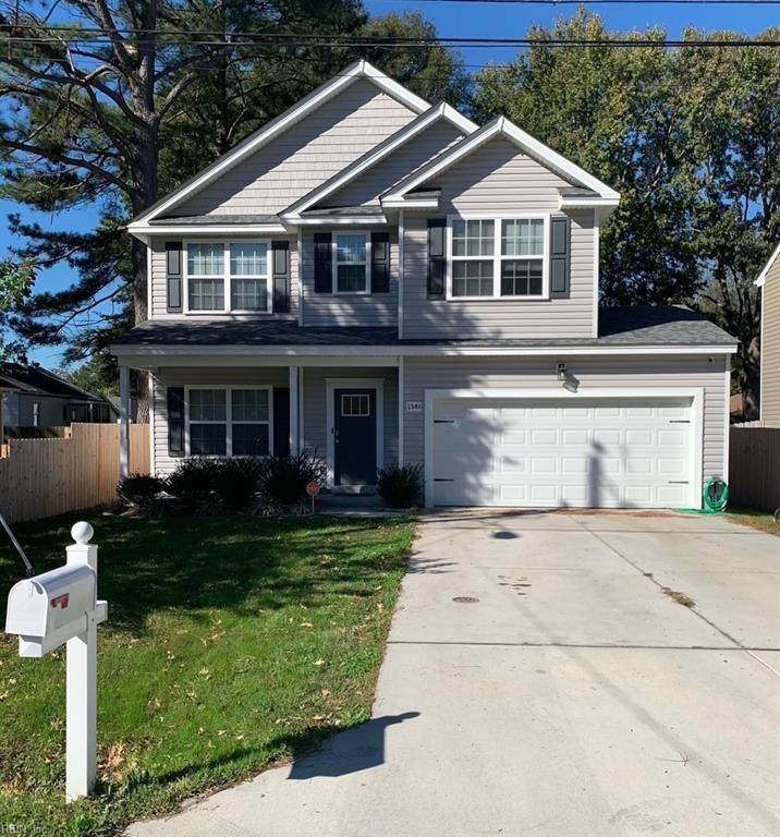 1349 Linden Ave - Photo 1