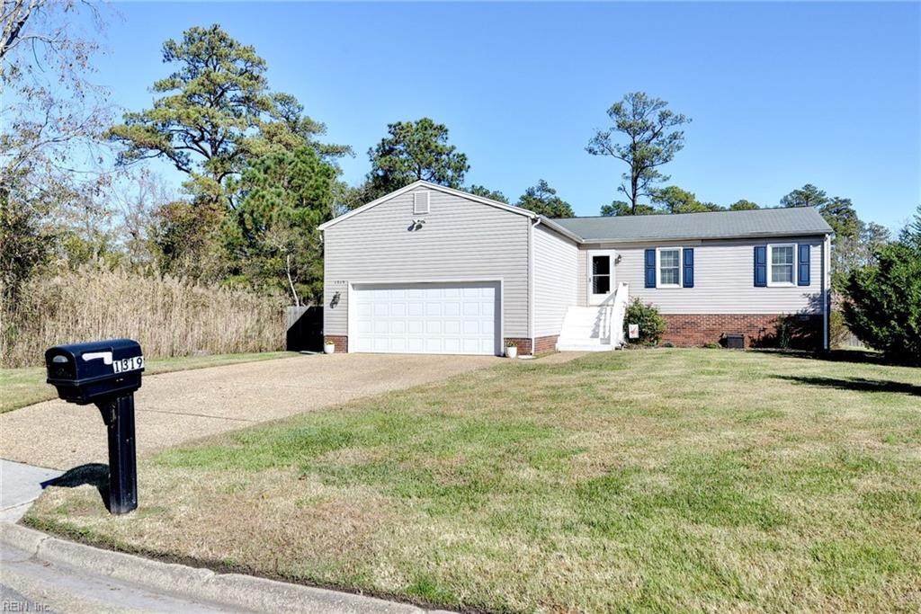 1319 Poquoson Ave - Photo 1