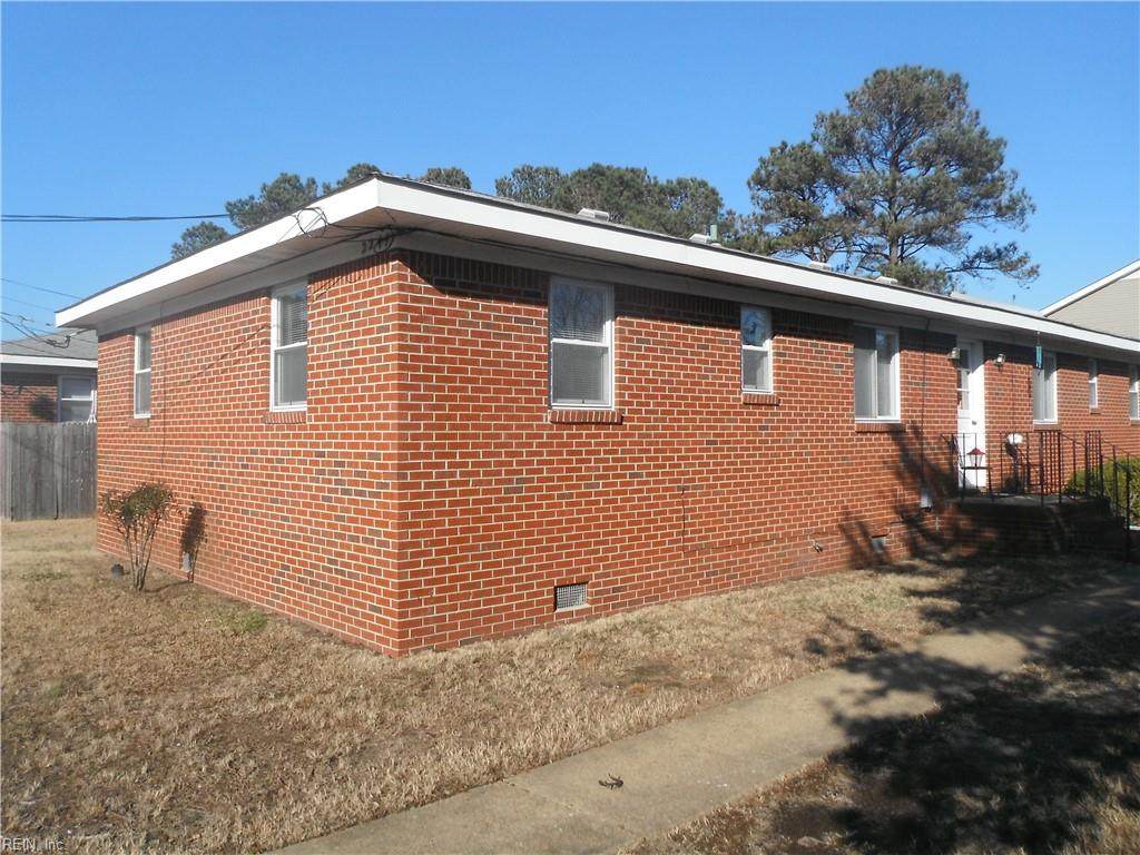 2244 Starfish Rd - Photo 1