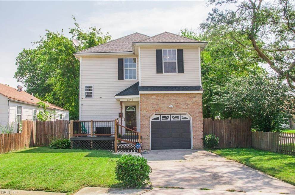 1344 Marshall Ave - Photo 1