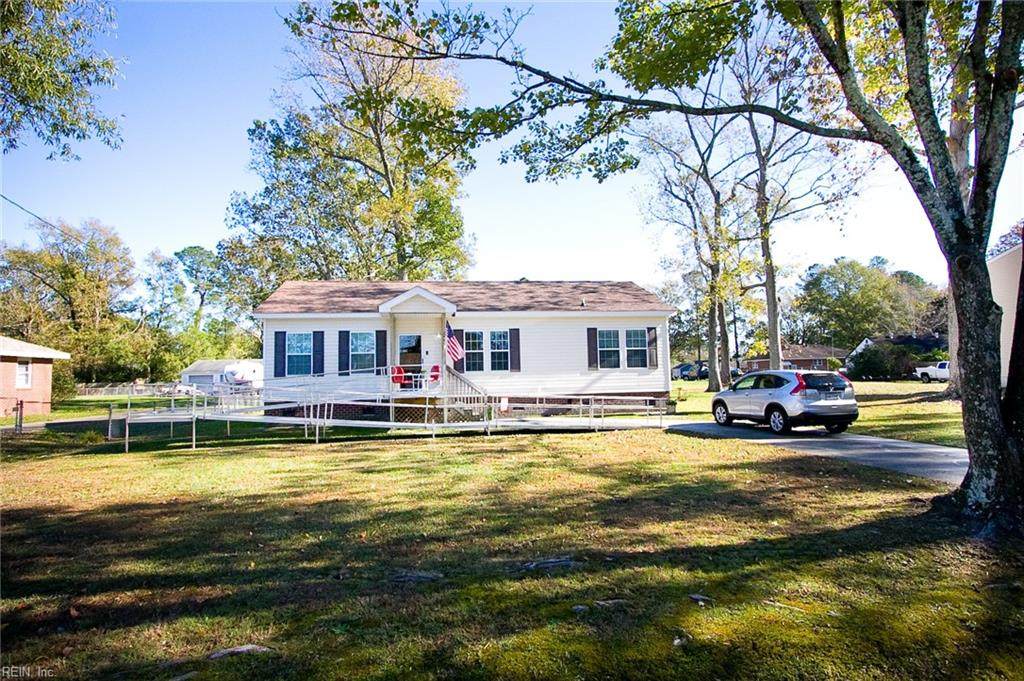 209 Hurdle Dr - Photo 1