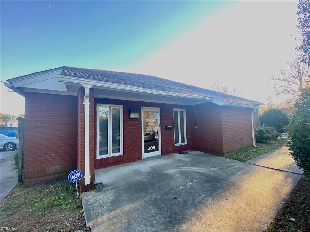 208 Hastings Ln - Photo 1