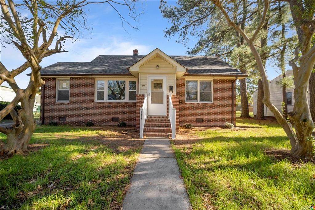 2317 Azalea Ave - Photo 1