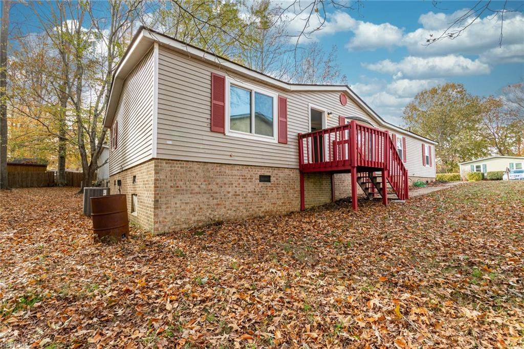 300 Burnetts Way - Photo 1