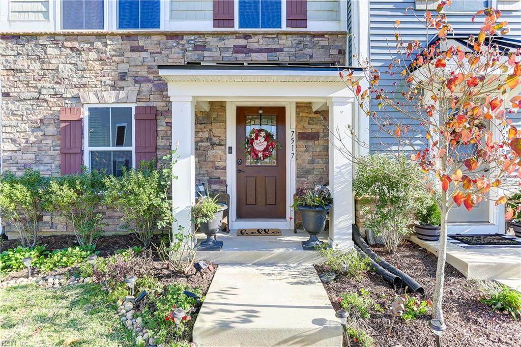 7517 Tealight Way - Photo 1