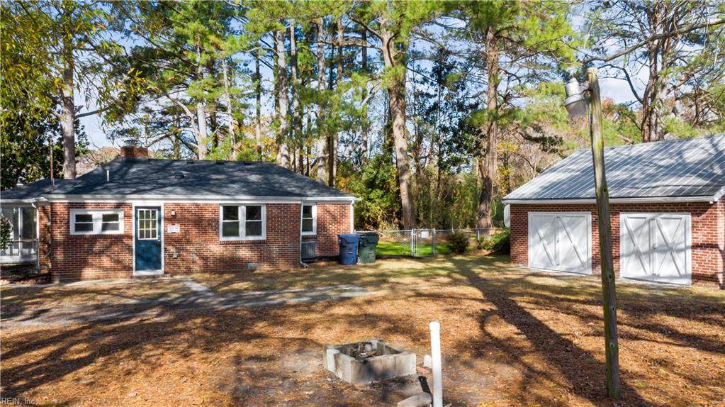 6944 Crittenden Rd - Photo 1