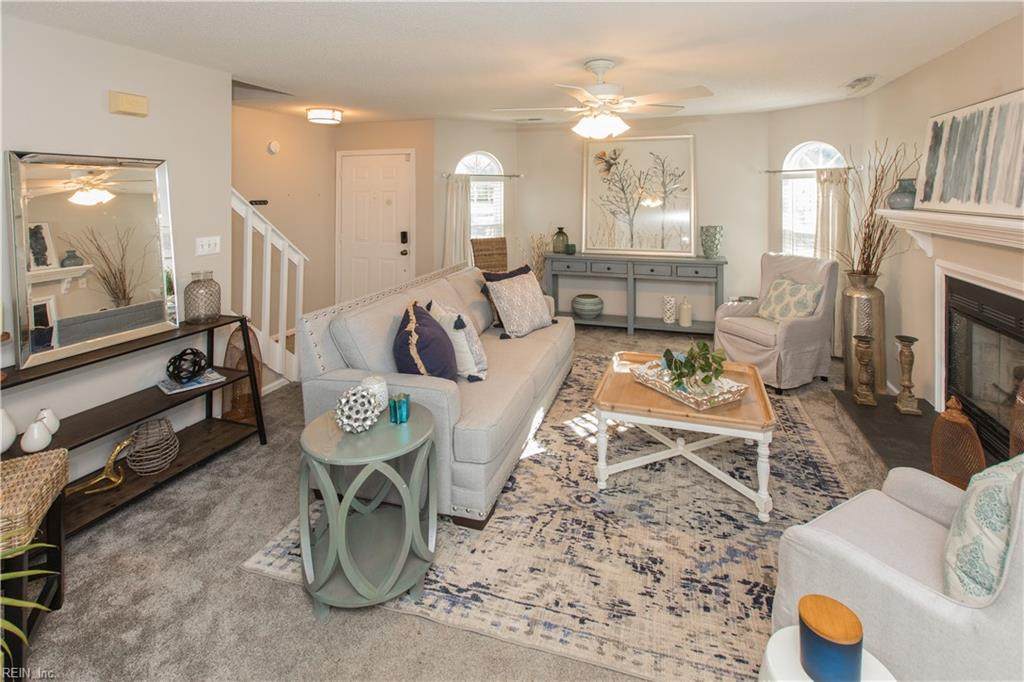 1601 Cottenham Ln - Photo 1