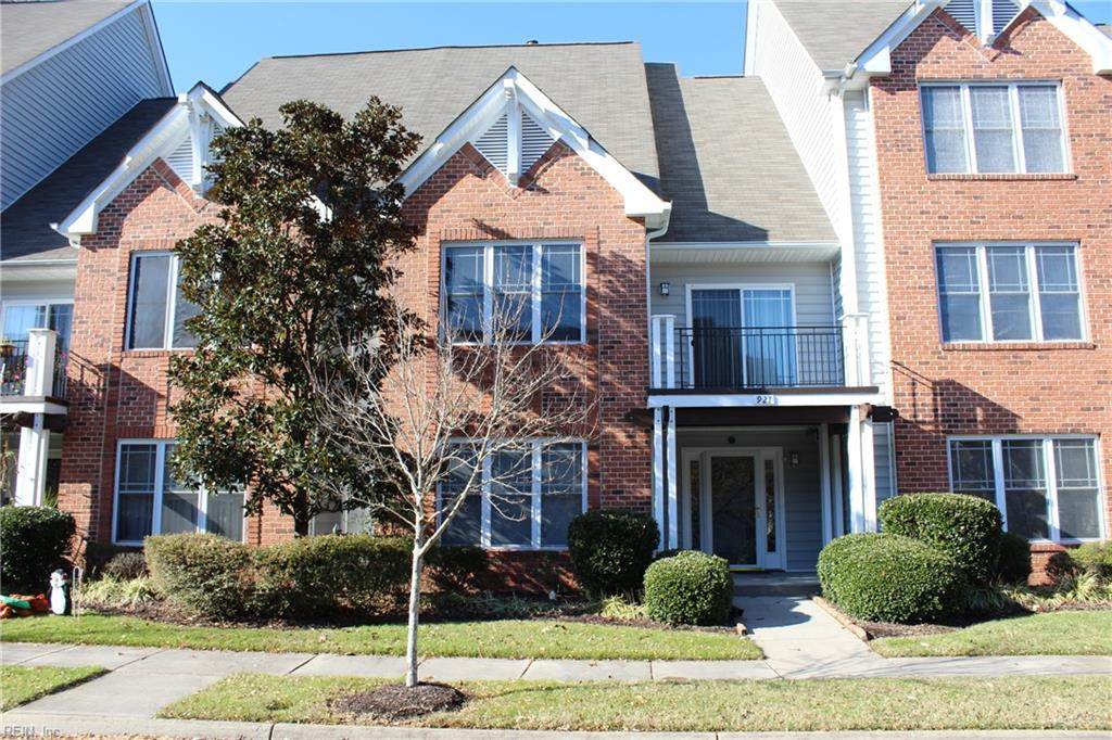 921 Eastfield Ln - Photo 1