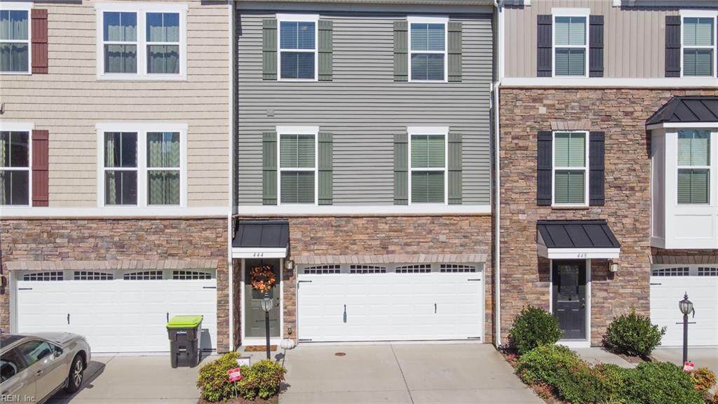 444 Covington Ct - Photo 1