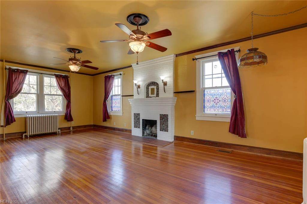 347 56th St - Photo 1
