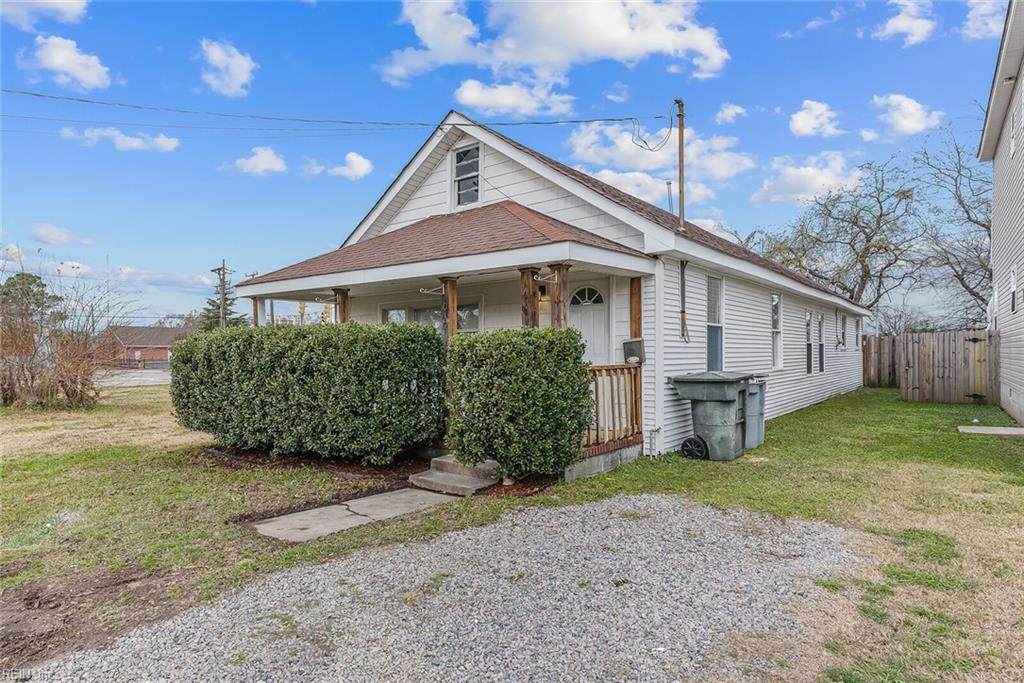 1010 Carolina St - Photo 1