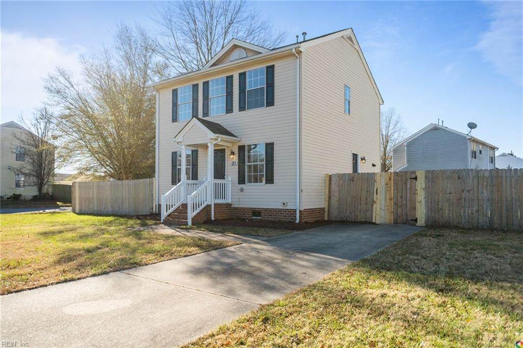 131 Anchor St - Photo 1