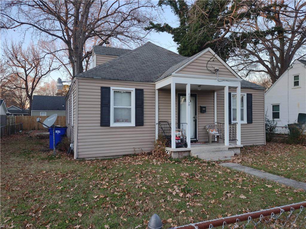 4826 Winthrop Ave - Photo 1