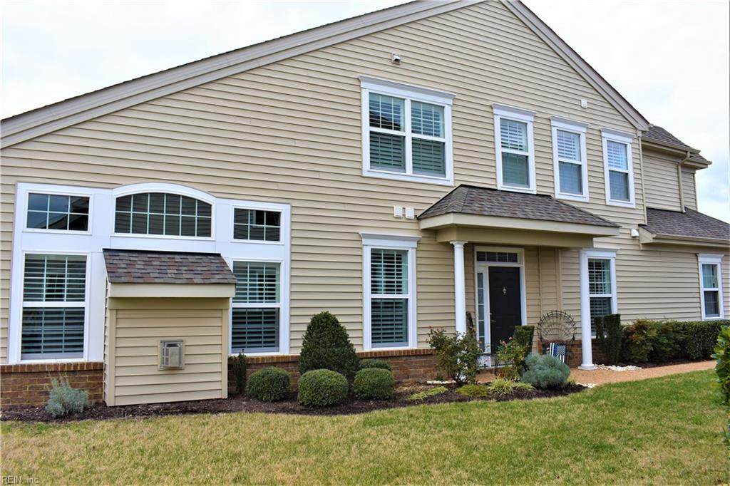 1235 Granton Ter - Photo 1