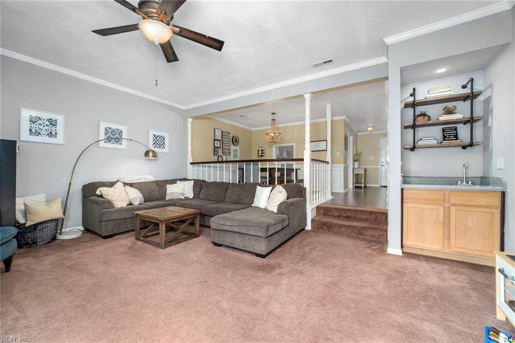 236 Weller Blvd - Photo 1