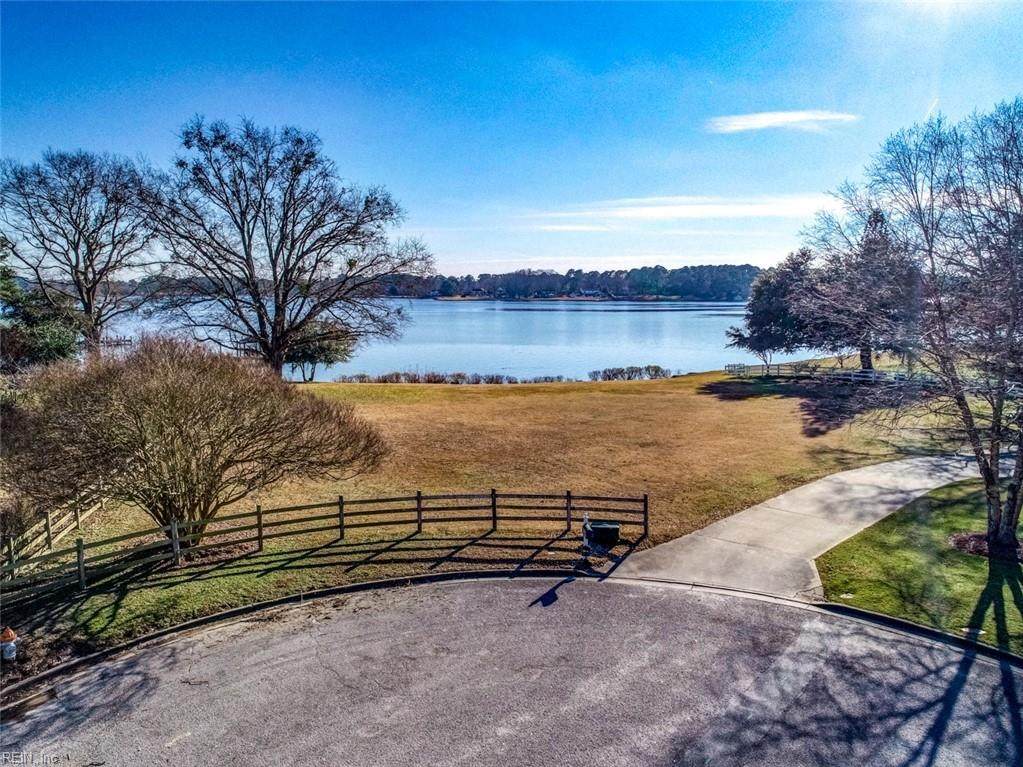 2903 Tanbark Ln - Photo 1