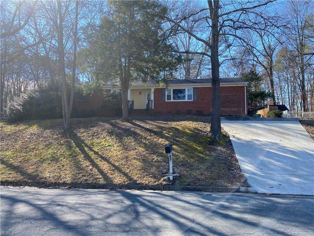 222 Biltmore Dr - Photo 1
