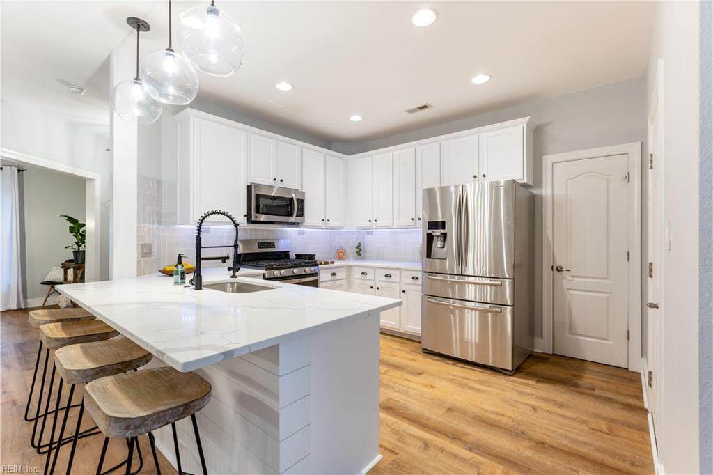 4505 Botany Park Dr - Photo 1