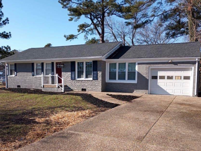 204 Shamrock Ave - Photo 1