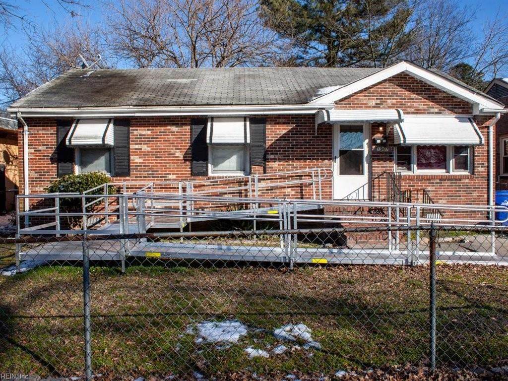 1907 Columbus Ave - Photo 1
