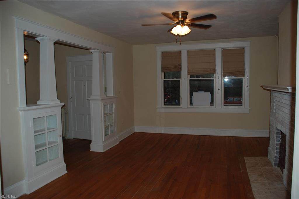 731 Shirley Ave - Photo 1