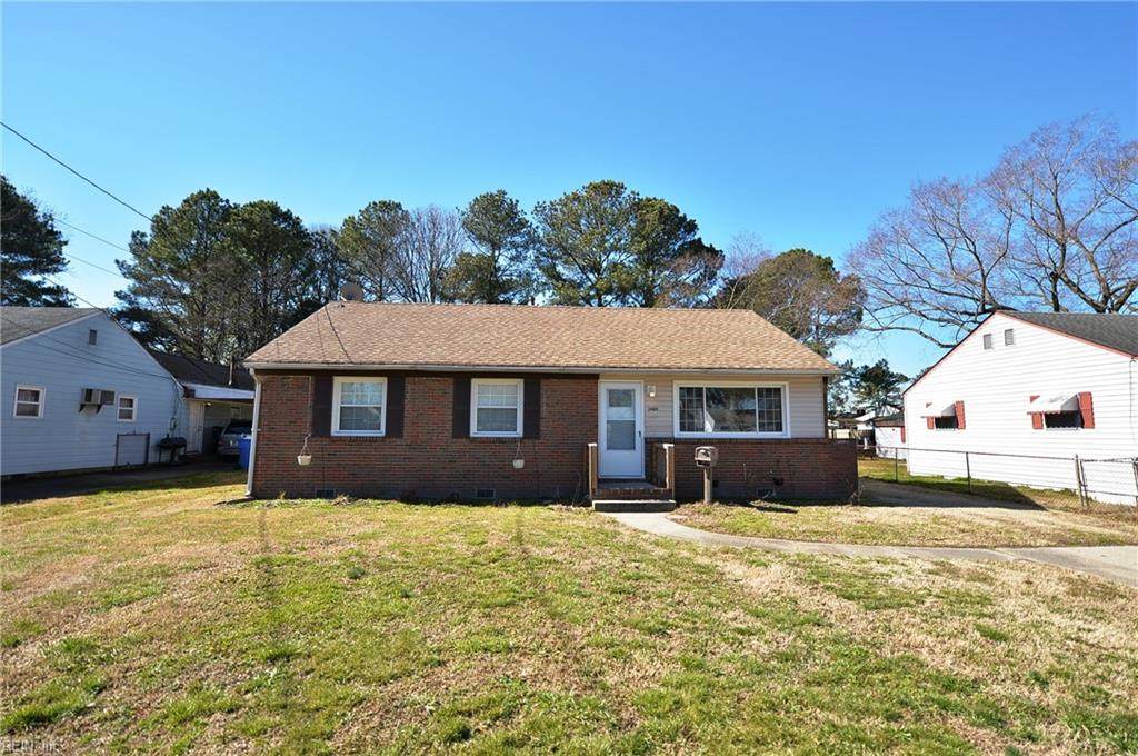 2404 Chesapeake Ave - Photo 1
