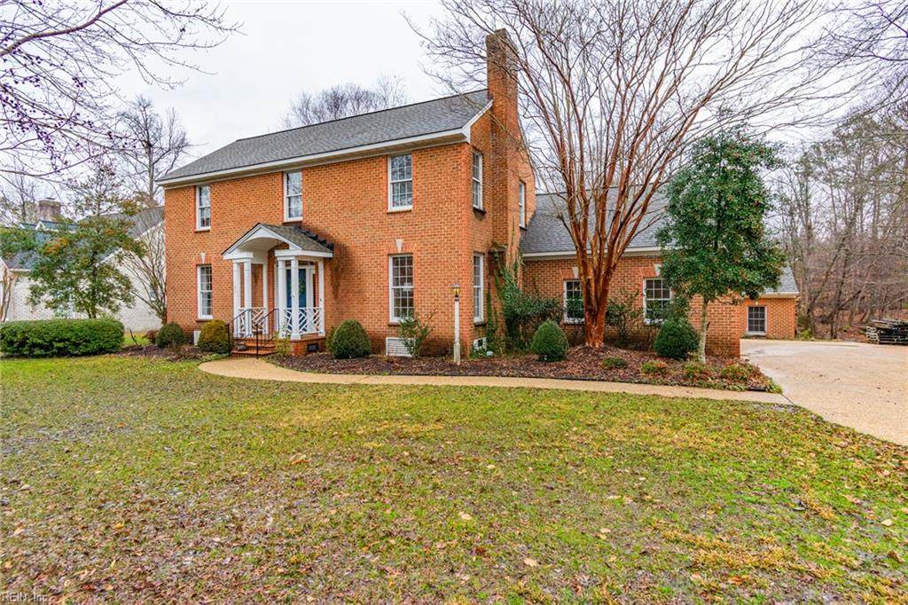 105 Gillette Ct - Photo 1