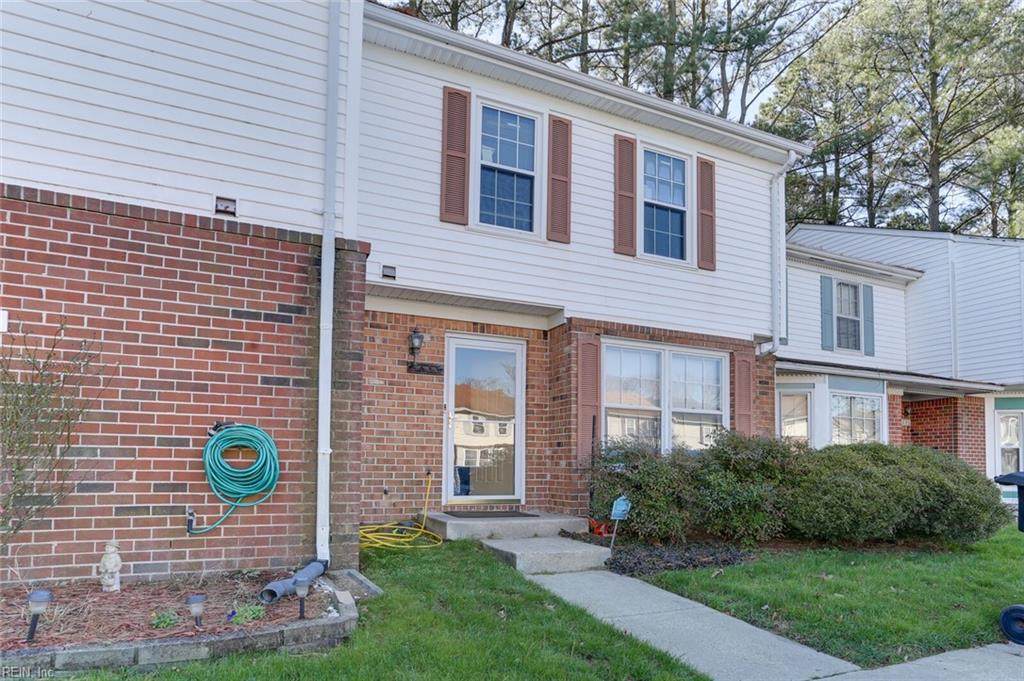 5633 Picadilly Ln - Photo 1
