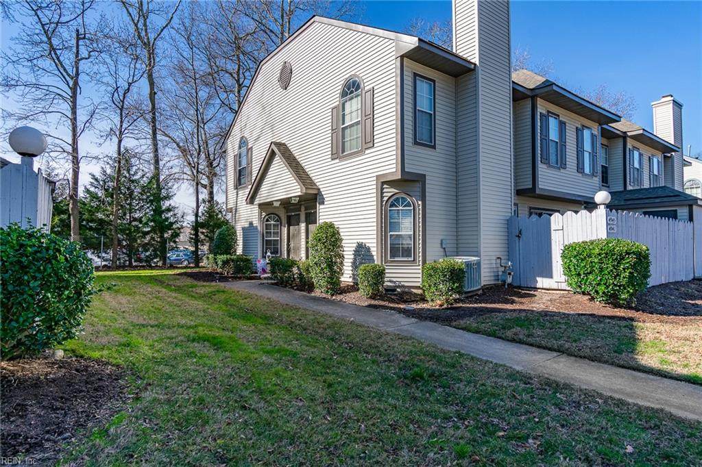 4945 Adelia Dr - Photo 1